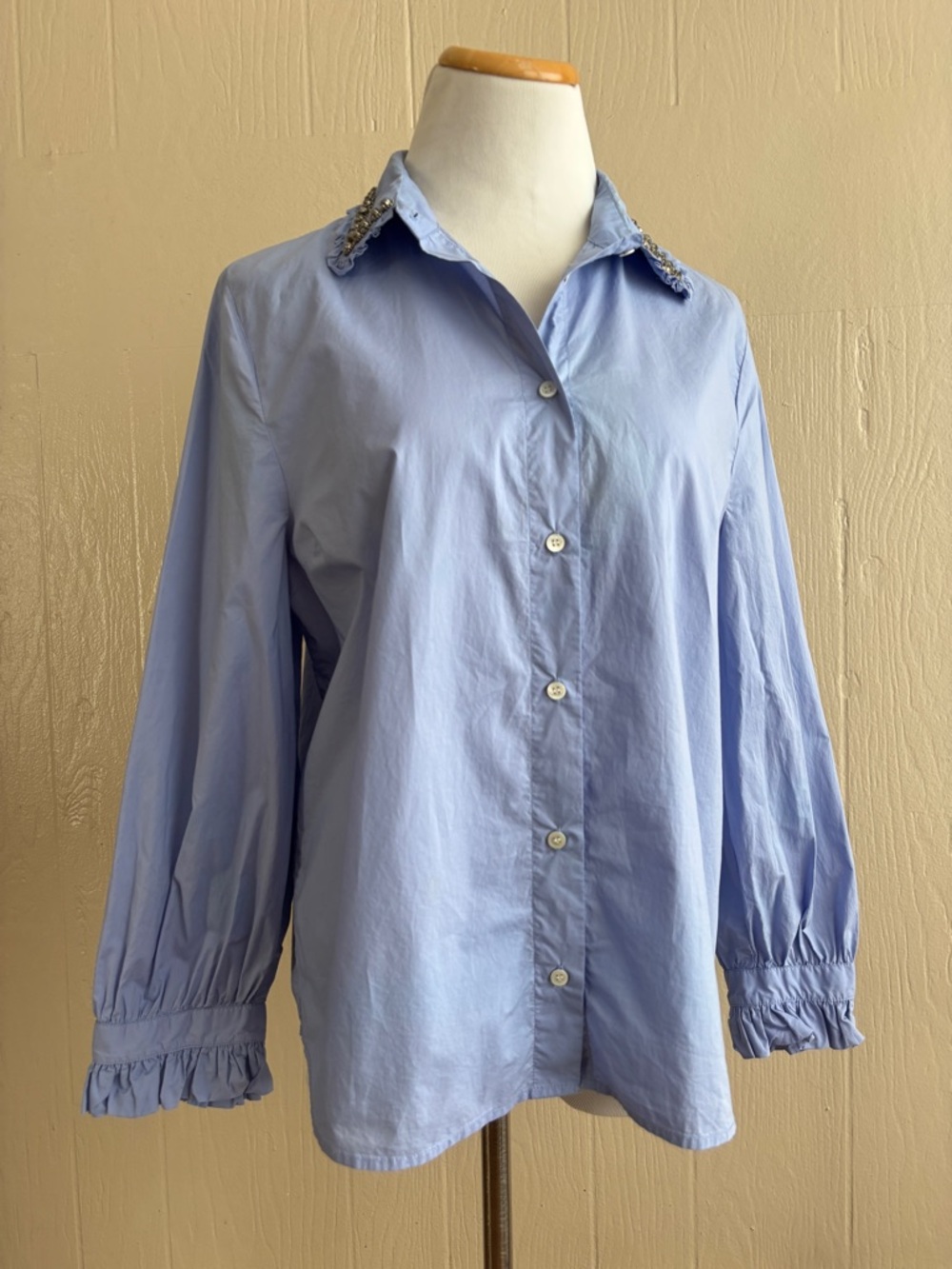 Essentiel Antwerp Glass Rhinestone Beaded Ruffle Collar Button Up Shirt - Picture 7 of 12
